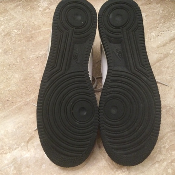 Nike Air Force One Basketball Shoes
